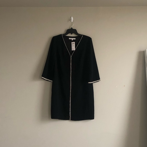 Trina Turk MIDNIGHT ROUND Dress - Picture 14 of 14